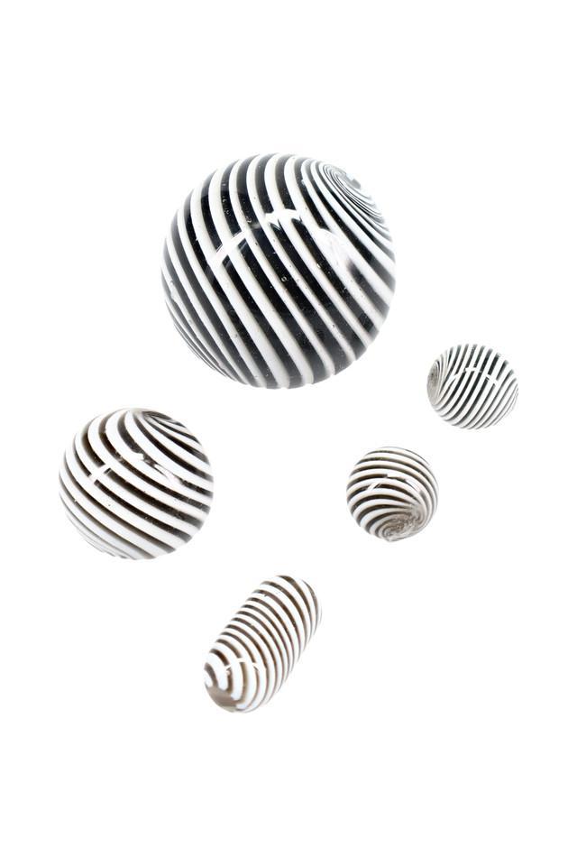 Terp Balls Black & White 5pc